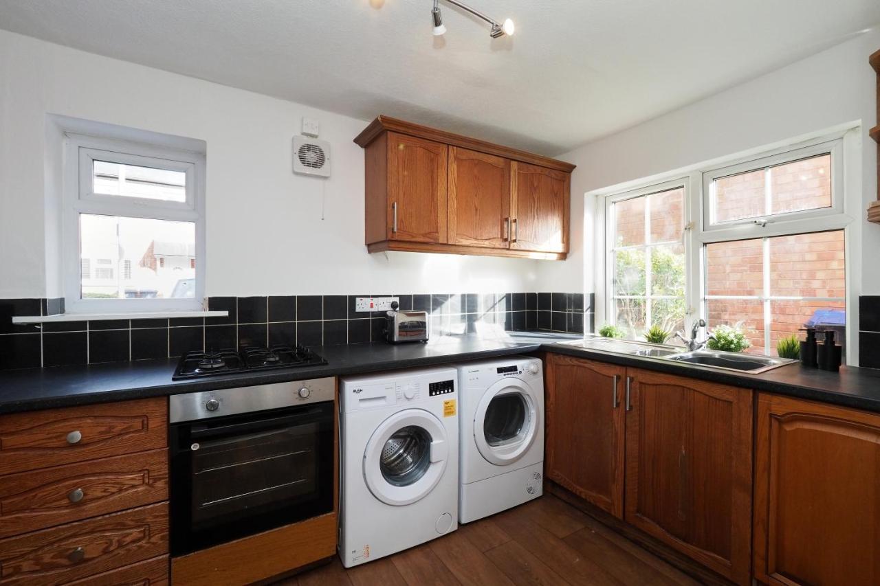 Home In Wellesbourne - Contractors - Families - Reduced Rates Luaran gambar